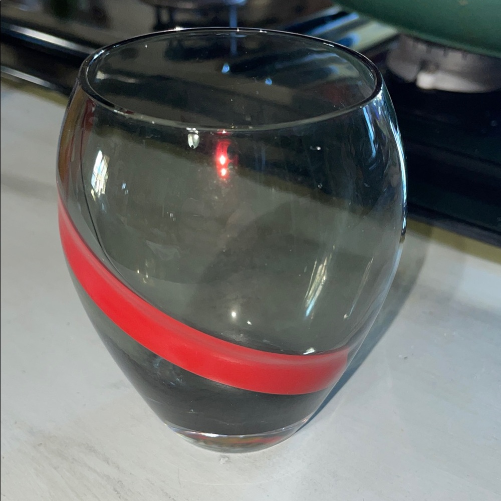 G. H. Mumm bar glass